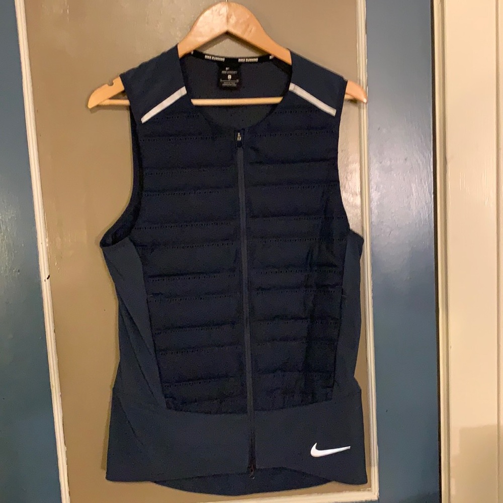 NWOT Nike Aeroloft Running Vest